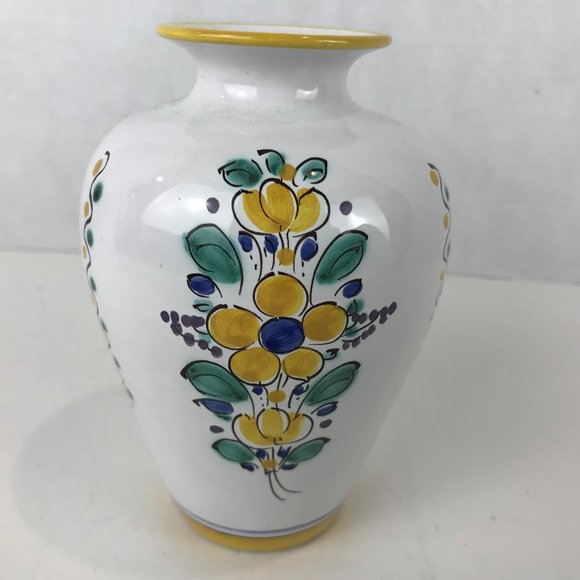 Small Floral ceramic art pottery vase - Picture 1 of 4